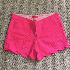 Lilly Pulitzer Buttercup shorts, size 8.